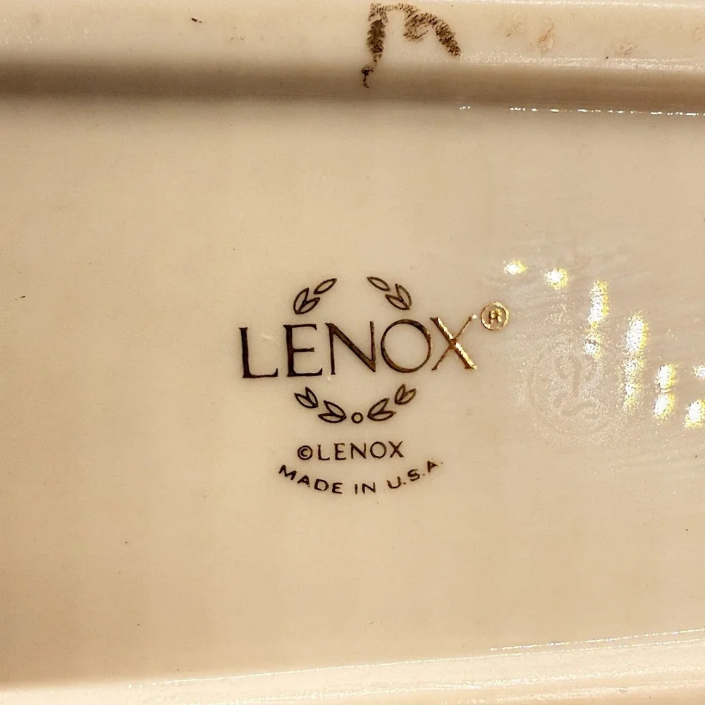 Lenox Grandmillennial French Country Mantel Clock Ivory Porcelain Vintage
